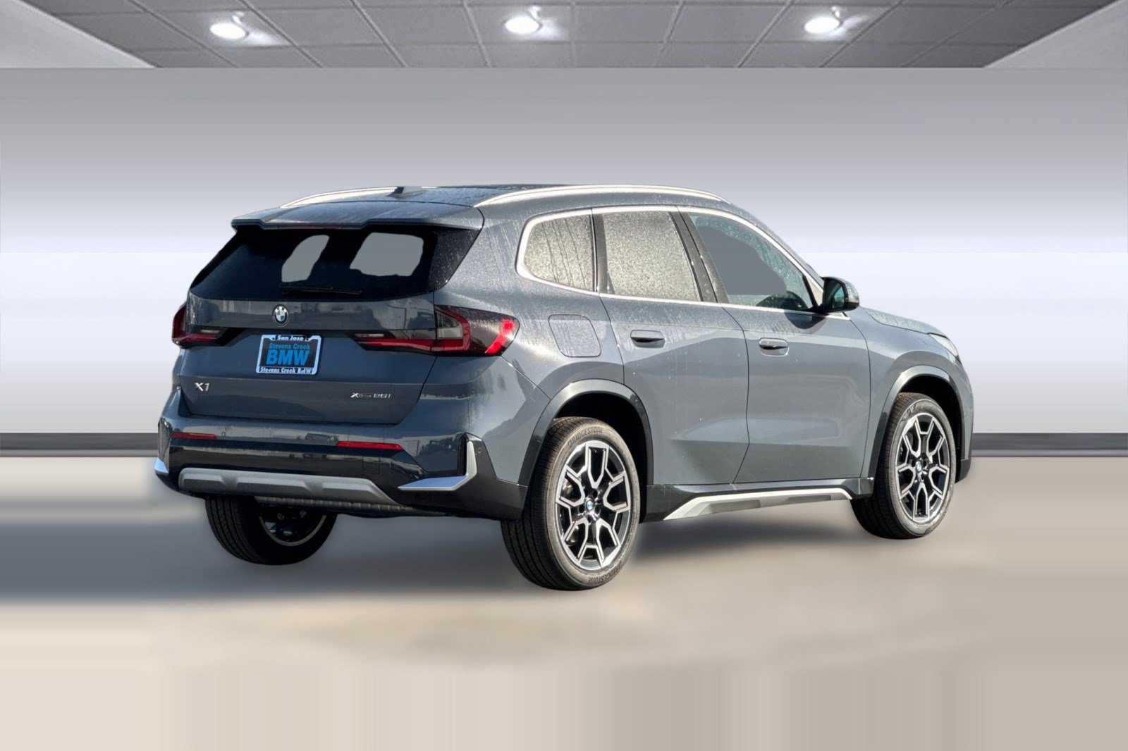 Used 2026 BMW X1 xDrive28i w/ Technology Package AWD/4WD image 8