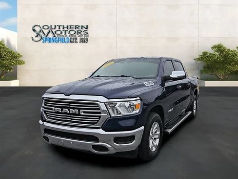 Used 2024 RAM 1500 Laramie AWD/4WD image 38