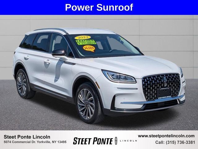 Used 2023 Lincoln Corsair Reserve w/ Equipment Group 201A AWD/4WD image 1