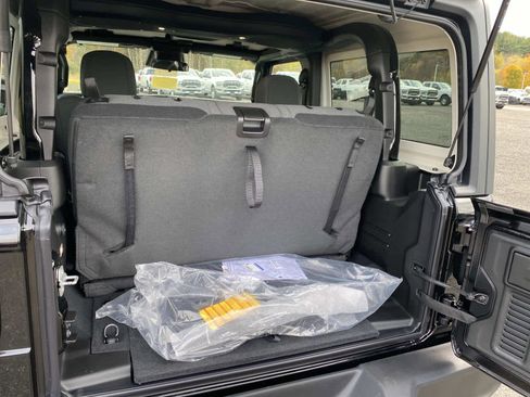 New 2026 Jeep Wrangler Sport S image 5