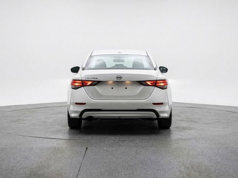 Used 2025 Nissan Sentra SV FWD image 7