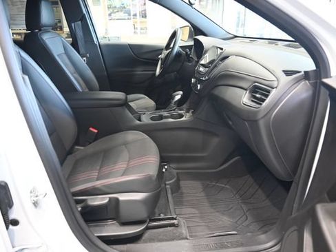 Used 2024 Chevrolet Equinox RS AWD/4WD image 10