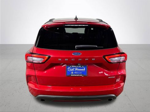 Used 2024 Ford Escape ST-Line image 7