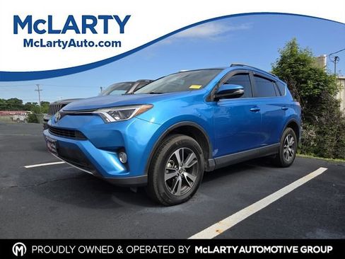 Used 2017 Toyota RAV4 XLE w/ Plus Special Value Package FWD image 1