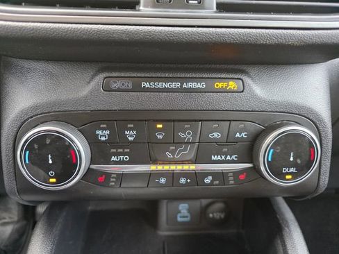 Used 2023 Ford Escape Active image 17