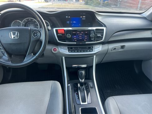 Used 2015 Honda Accord EX-L image 28