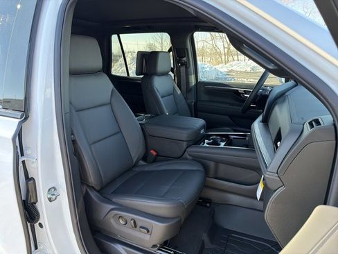 New 2026 Chevrolet Tahoe Z71 w/ Z71 Off-Road Package image 36