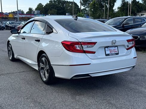 Used 2019 Honda Accord EX image 6