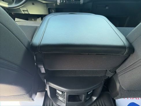 Used 2024 RAM 2500 Tradesman w/ Chrome Appearance Group AWD/4WD image 13