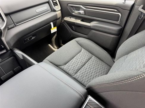 New 2026 RAM 1500 Big Horn AWD/4WD image 17