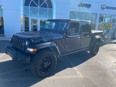 Used 2024 Jeep Gladiator Sport