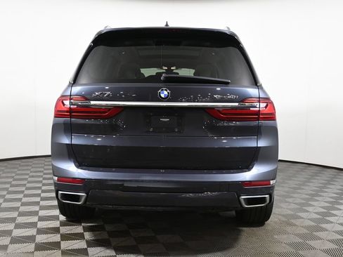 Used 2022 BMW X7 xDrive40i w/ Premium Package AWD/4WD image 6