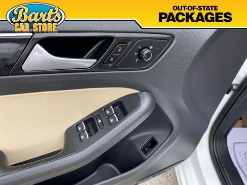 Used 2017 Volkswagen Jetta SEL FWD image 24