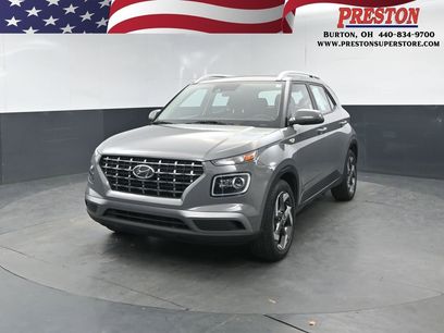 Used 2021 Hyundai Venue SEL w/ Premium Package