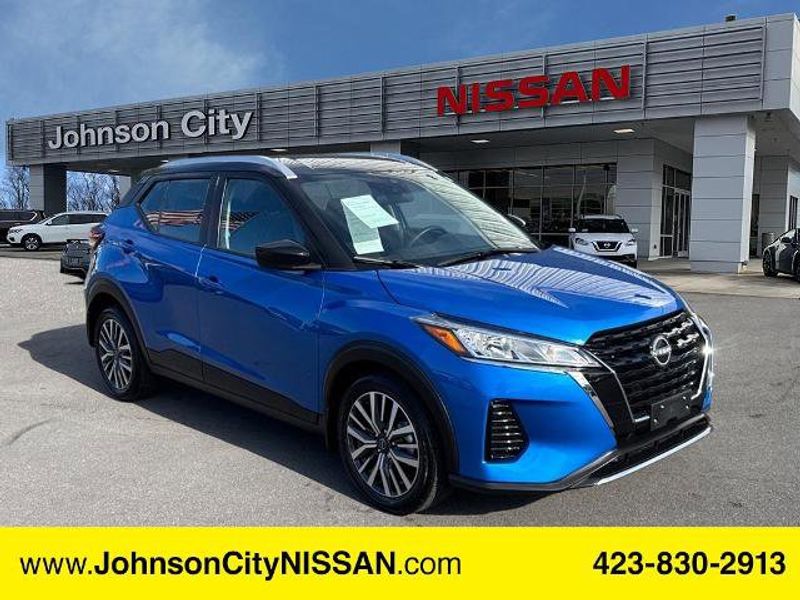 Certified 2024 Nissan Kicks SV image 1