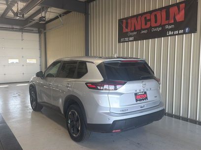 Used 2024 Nissan Rogue SV