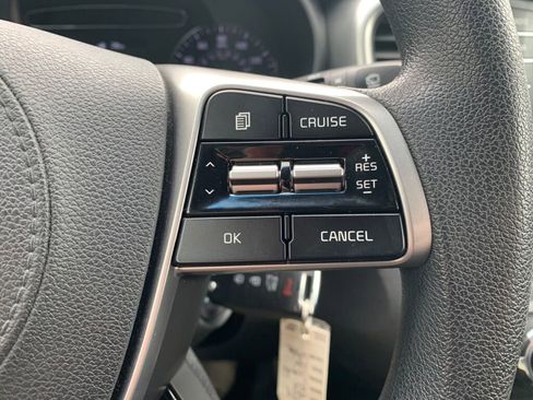 Used 2019 Kia Sorento LX V6 image 17