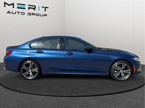 Used 2023 BMW 330i Sedan w/ Premium Package RWD image 10
