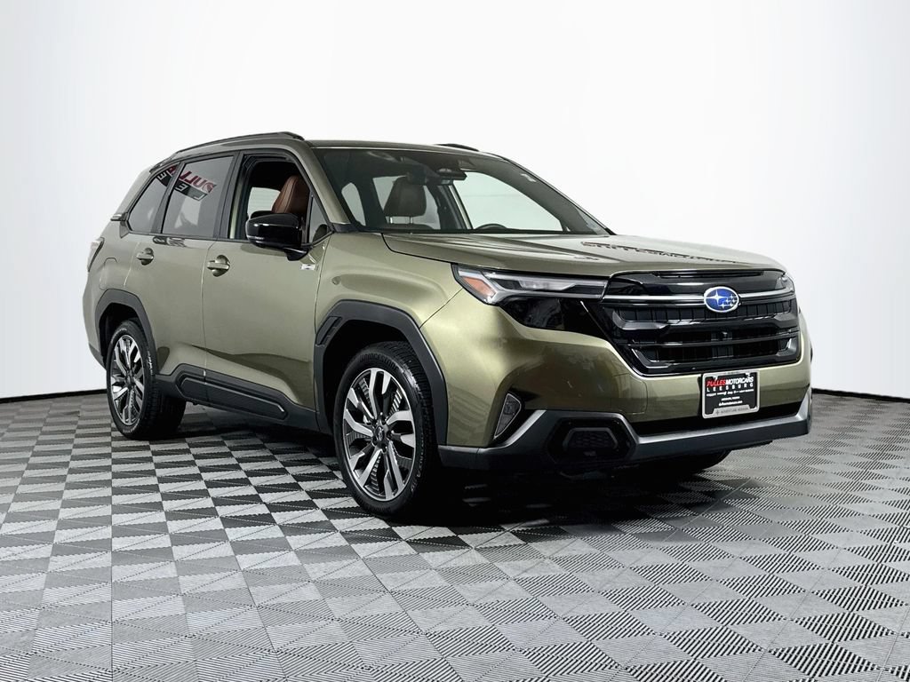 Used 2026 Subaru Forester Touring AWD/4WD image 1