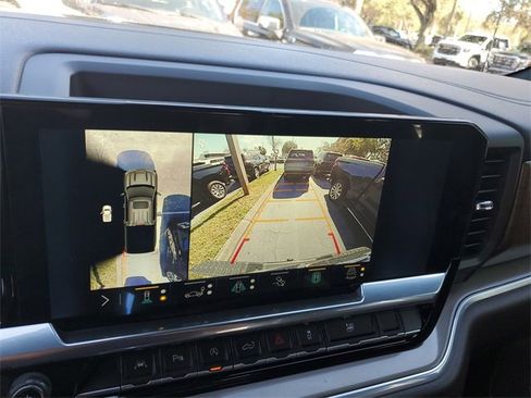 Used 2022 Chevrolet Silverado 1500 High Country w/ High Country Premium Package image 22