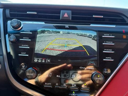 Used 2018 Toyota Camry XSE w/ Driver Assist Package FWD image 22