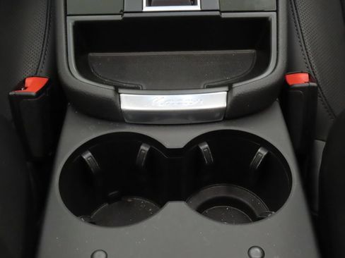 Certified 2026 Porsche Macan AWD/4WD image 29