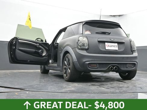 Used 2015 MINI Cooper S image 69