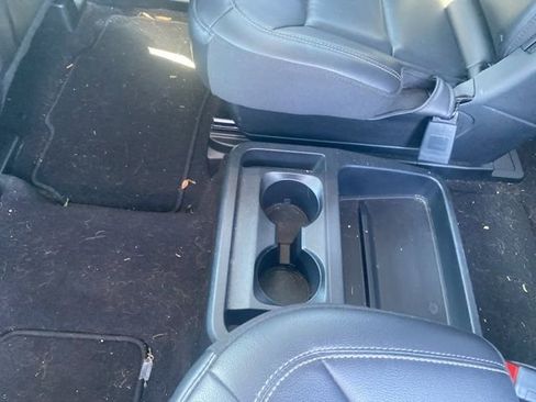 Used 2021 Ford Explorer XLT w/ Equipment Group 202A image 20