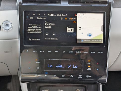 Used 2024 Hyundai Tucson Limited image 18