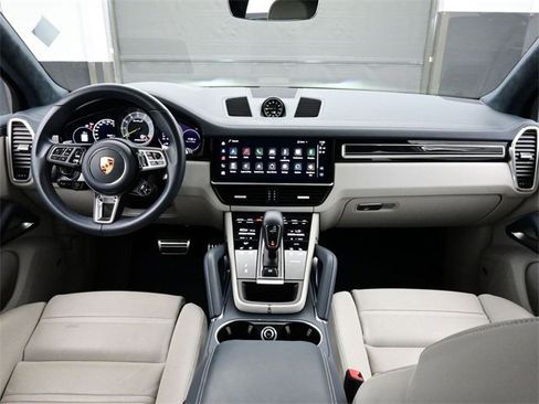 Certified 2023 Porsche Cayenne Turbo S image 20