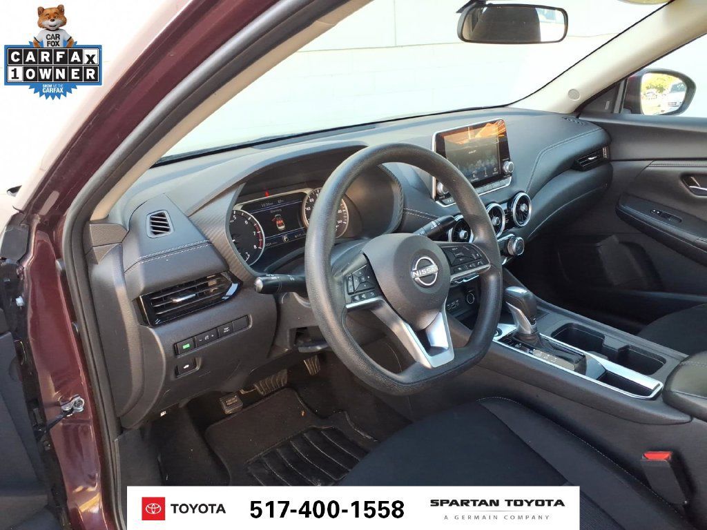 Used 2025 Nissan Sentra SV FWD image 13