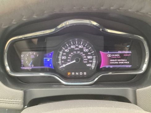 Used 2013 Lincoln MKT FWD image 20