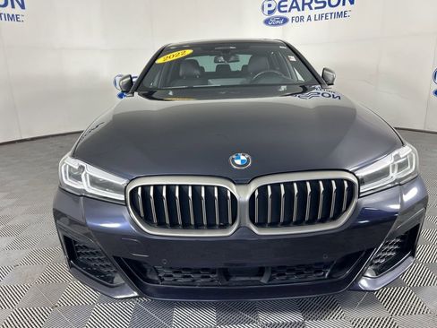Used 2022 BMW M550i xDrive image 4