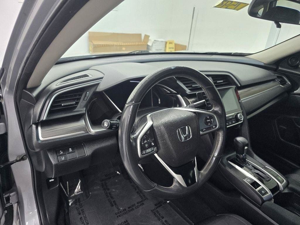 Used 2019 Honda Civic EX image 10