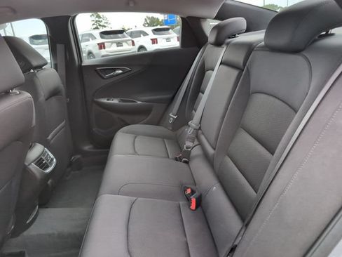 Used 2024 Chevrolet Malibu LT FWD image 27