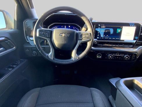 Used 2023 Chevrolet Silverado 1500 RST RWD image 6