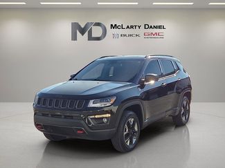 Used 2018 Jeep Compass Trailhawk video 2