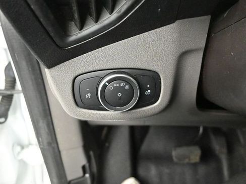 Used 2020 Ford Transit Connect XL image 19