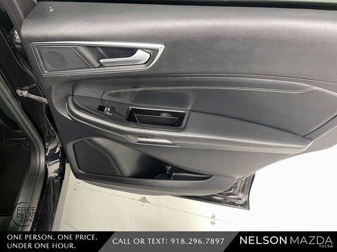 Used 2019 Ford Edge Titanium w/ Equipment Group 301A image 41