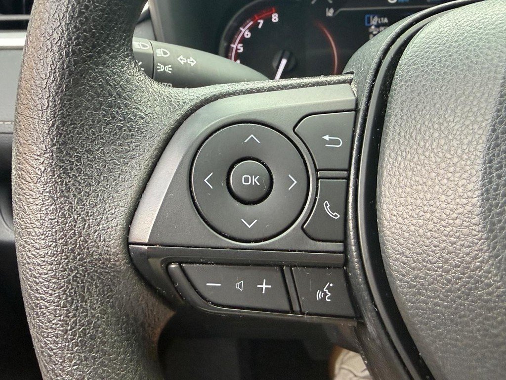 Certified 2025 Toyota RAV4 XLE AWD/4WD image 18
