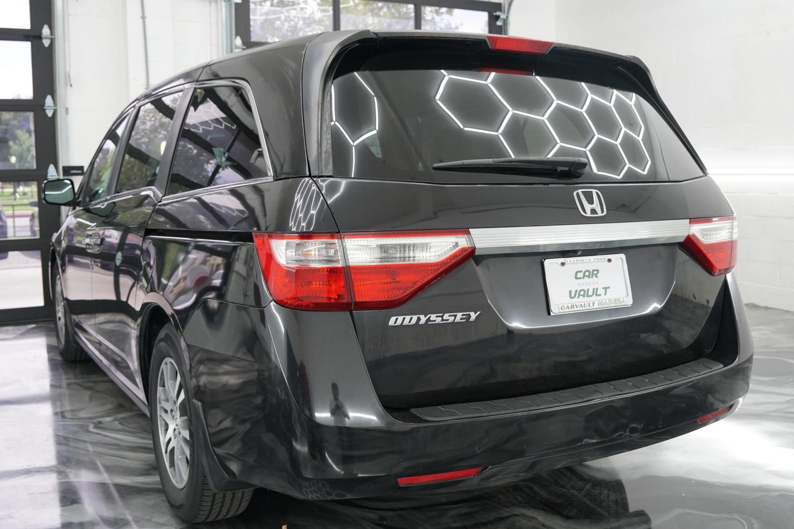 Used 2011 Honda Odyssey EX-L image 12