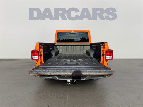 New 2025 Jeep Gladiator Sport w/ Premium Package image 14