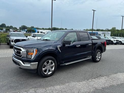Used 2022 Ford F150 XLT w/ Equipment Group 302A High AWD/4WD image 4