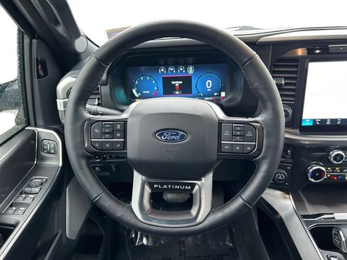 Used 2025 Ford F150 Platinum AWD/4WD image 14