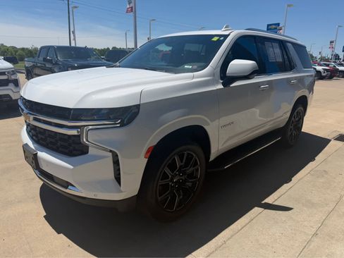 Used 2024 Chevrolet Tahoe LS w/ Driver Alert Package AWD/4WD image 2