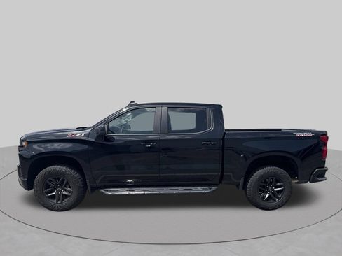 Used 2019 Chevrolet Silverado 1500 LT Trail Boss AWD/4WD image 3