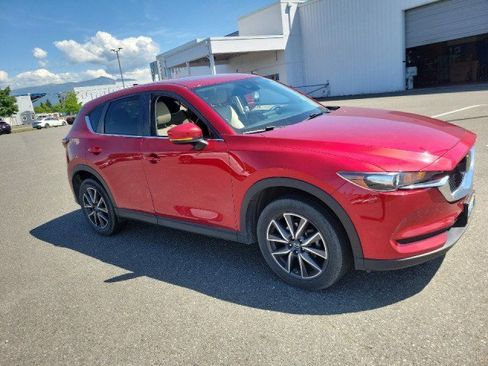 Used 2018 MAZDA CX-5 Touring w/ Preferred Equipment Package AWD/4WD image 2