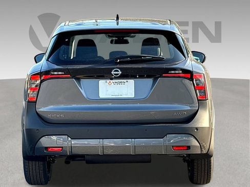 New 2026 Nissan Kicks S FWD image 22