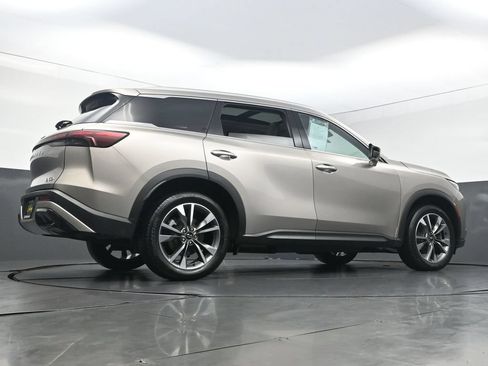 Used 2023 INFINITI QX60 Luxe AWD/4WD image 41