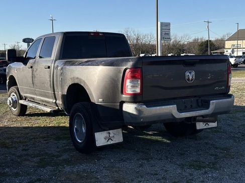 Used 2024 RAM 3500 Tradesman w/ Chrome Appearance Group image 4
